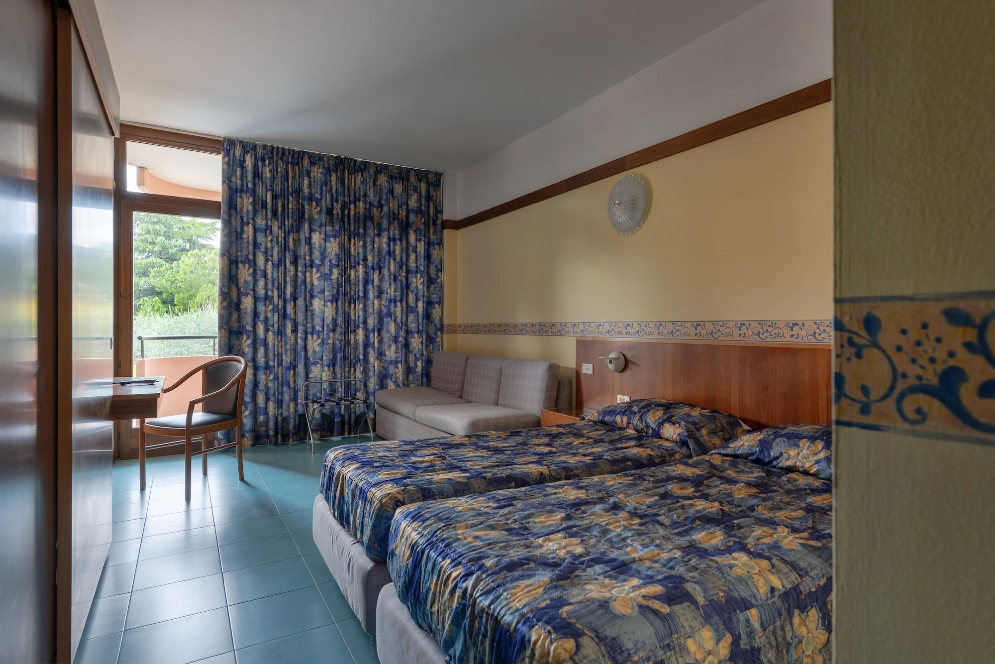 Hotel Royal Garda  Bagian luar foto
