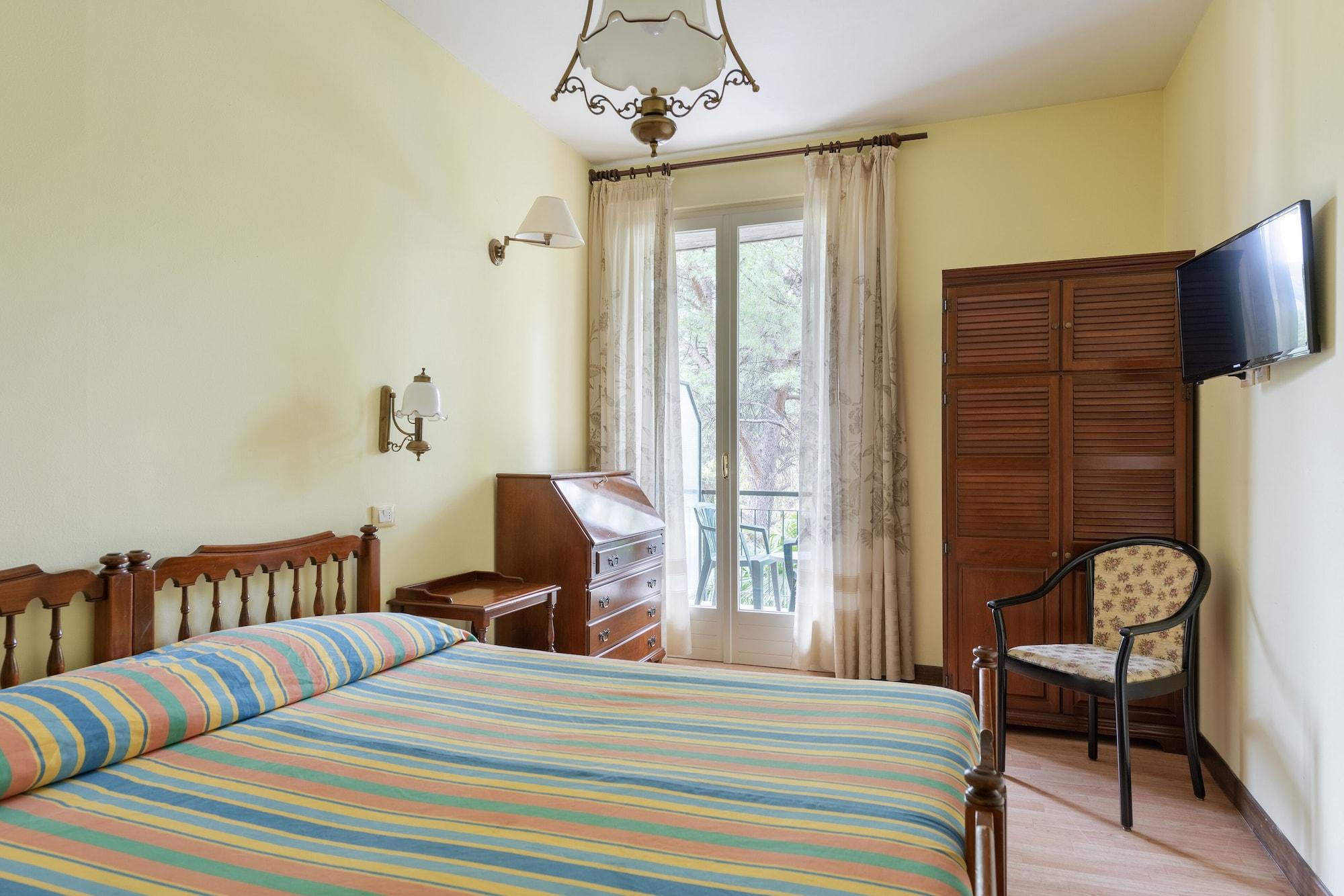 Hotel Royal Garda  Bagian luar foto