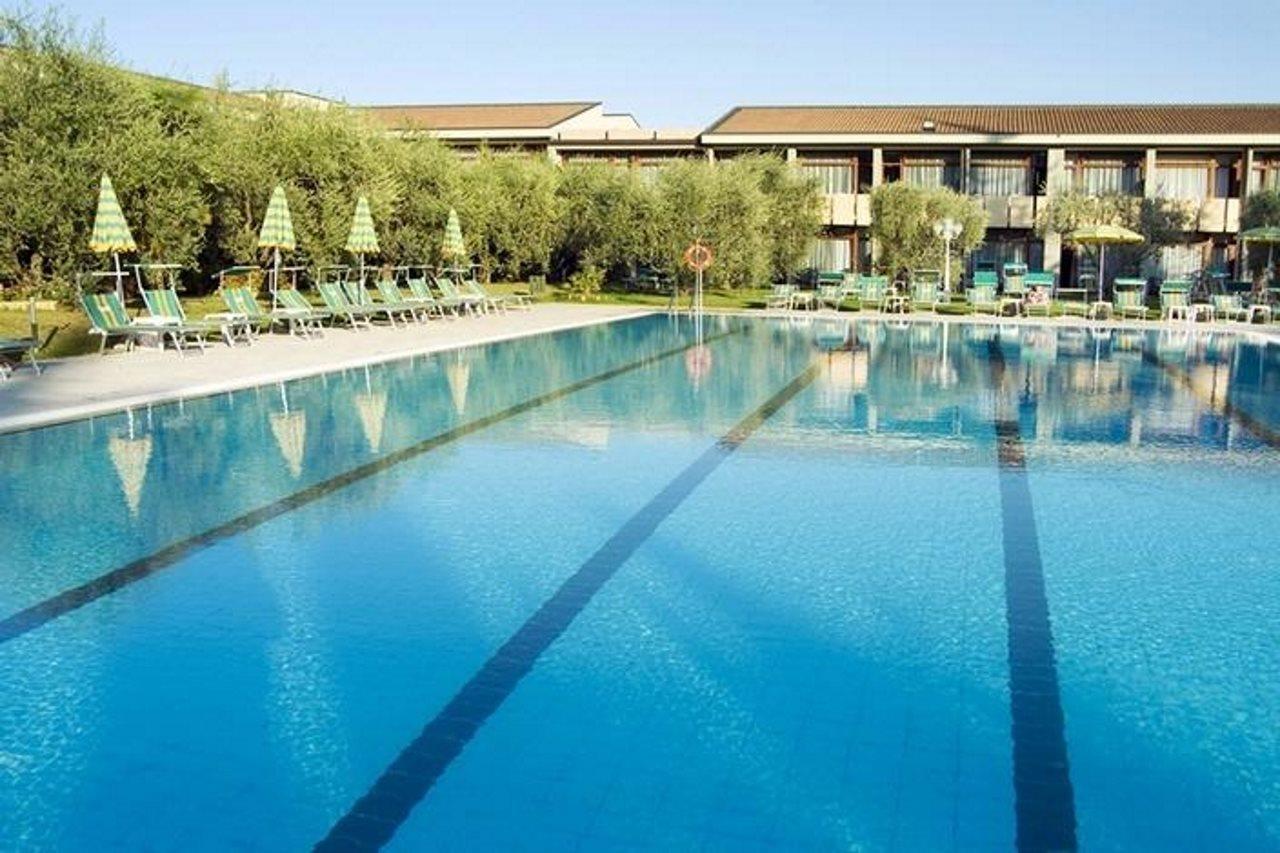 Hotel Royal Garda  Bagian luar foto