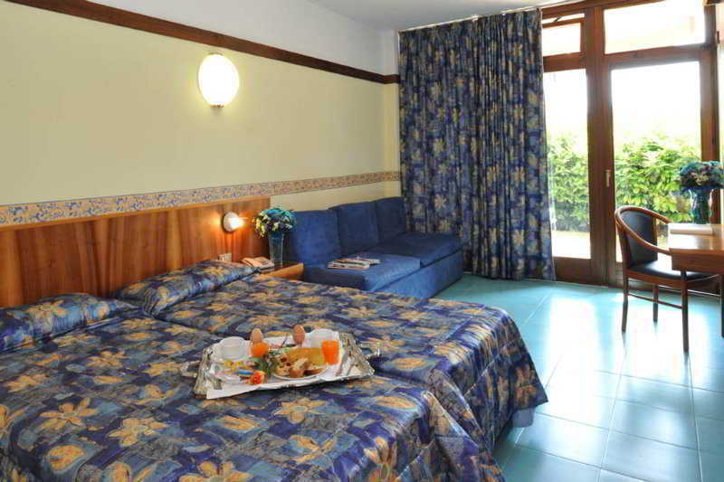 Hotel Royal Garda  Bagian luar foto