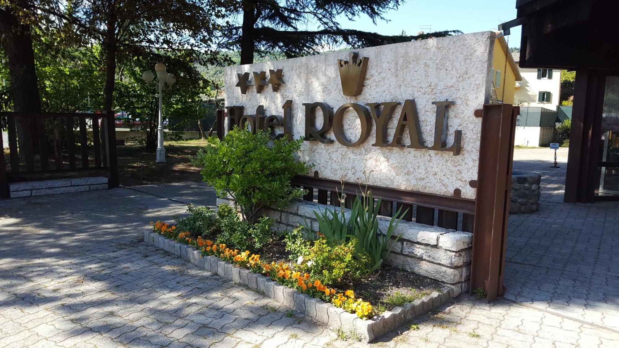 Hotel Royal Garda  Bagian luar foto