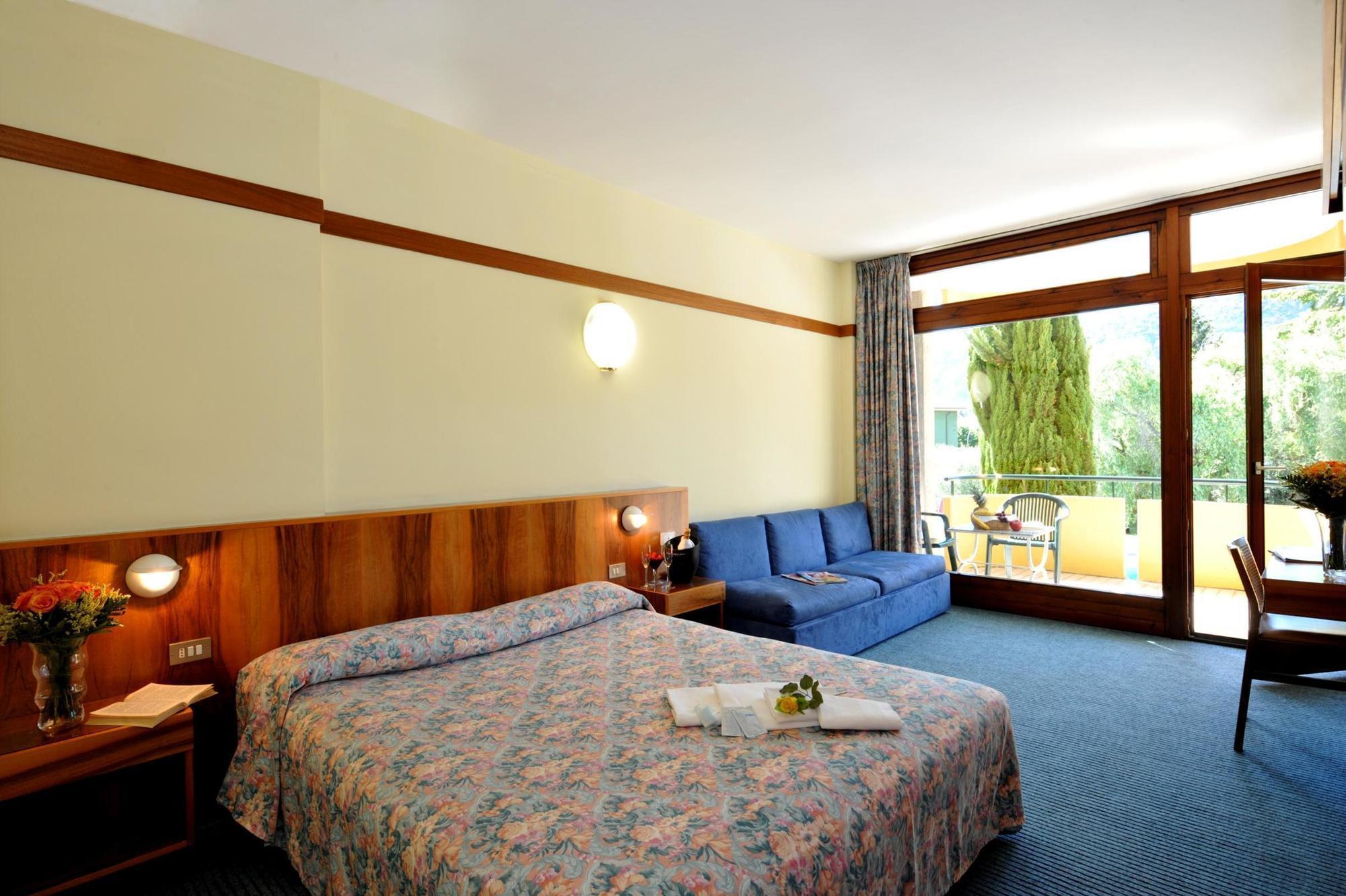 Hotel Royal Garda  Bagian luar foto